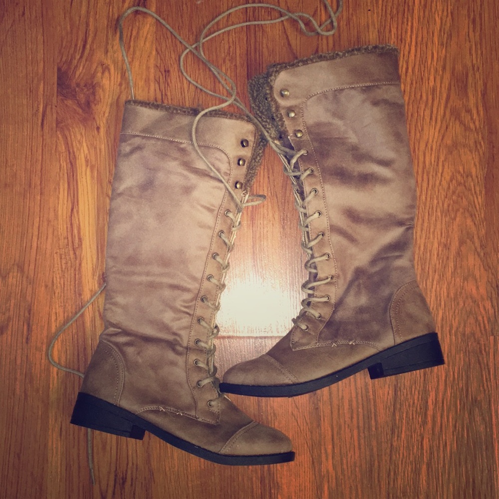 never worn Forever 21 High Boots